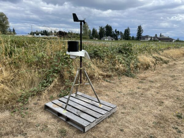KestrelMet 6000 Cellular Weather Station (Canada) - Canada Only 0600C
